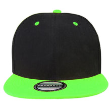 Load image into Gallery viewer, Hip Hop Style Snapback Hat Flat Bill Adjustable Size - Black/Green